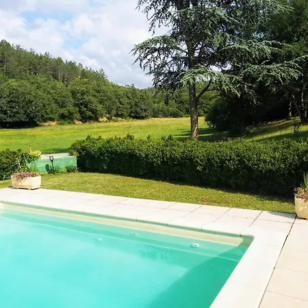La Combe Du Moulin Classee 4 Etoiles *
